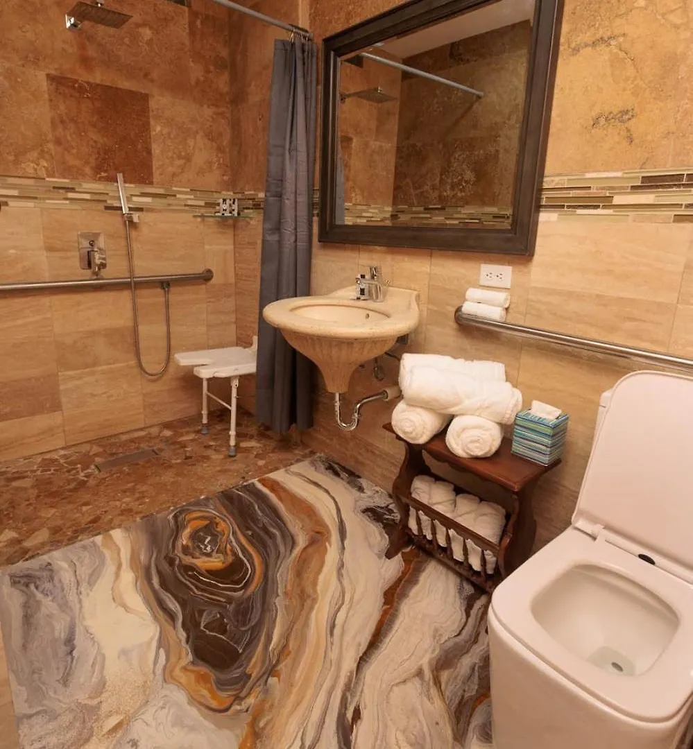Luxury Puerto Caribe Boutique Hotel アグアダ